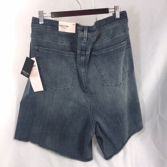 NYDJ Curves 360 Serein Blue Jean Shorts Size 26 Plus - Picture 6 of 9